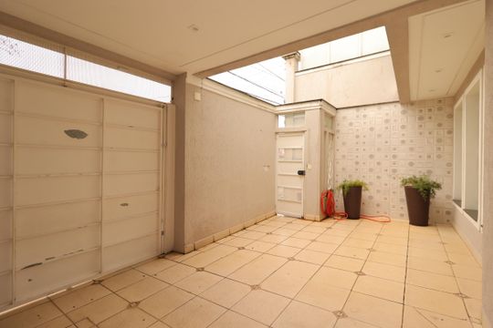 Garagem de casa à venda com 3 quartos, 230m² em Vila Leopoldina, Santo André