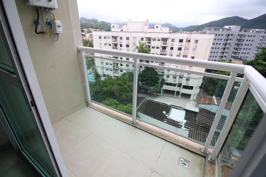 Varanda de apartamento à venda com 1 quarto, 35m² em Taquara, Rio de Janeiro