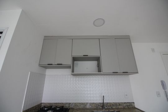 Cozinha de apartamento à venda com 1 quarto, 35m² em Taquara, Rio de Janeiro
