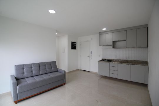 Sala de apartamento à venda com 1 quarto, 35m² em Taquara, Rio de Janeiro