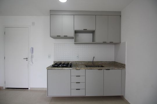 Cozinha de apartamento à venda com 1 quarto, 35m² em Taquara, Rio de Janeiro