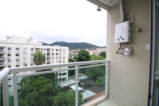 Varanda de apartamento à venda com 1 quarto, 35m² em Taquara, Rio de Janeiro