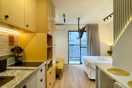 Cozinha de kitnet/studio para alugar com 1 quarto, 25m² em Pinheiros, São Paulo