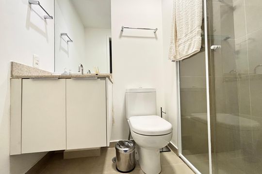 Banheiro da Suíte de apartamento para alugar com 1 quarto, 54m² em Vila Olímpia, São Paulo
