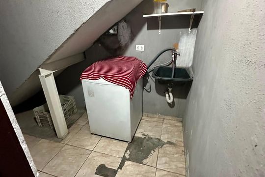 Área de serviço de casa para alugar com 2 quartos, 80m² em Jardim Danfer, São Paulo