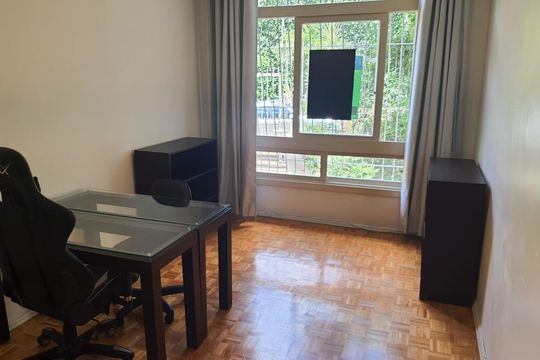 Sala de apartamento à venda com 1 quarto, 50m² em Boa Vista, Porto Alegre