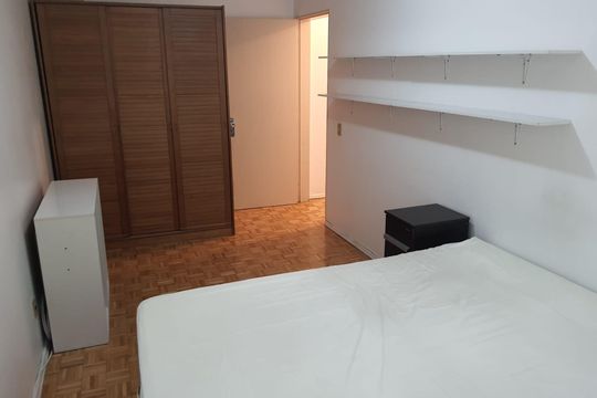 Quarto de apartamento à venda com 1 quarto, 50m² em Boa Vista, Porto Alegre