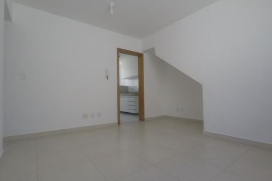 Apartamento à venda com 3 quartos, 78m² em Planalto, Belo Horizonte