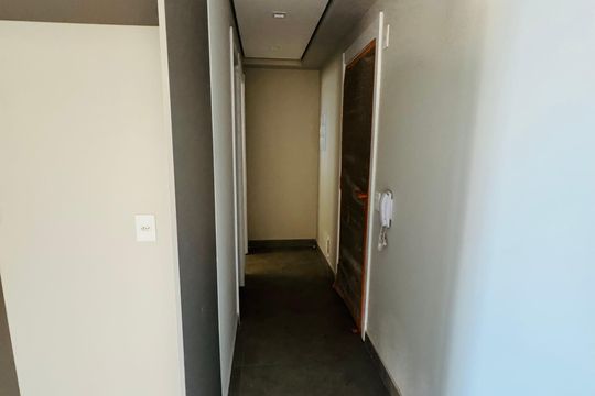 Corredor de apartamento para alugar com 3 quartos, 110m² em Barra Funda, São Paulo
