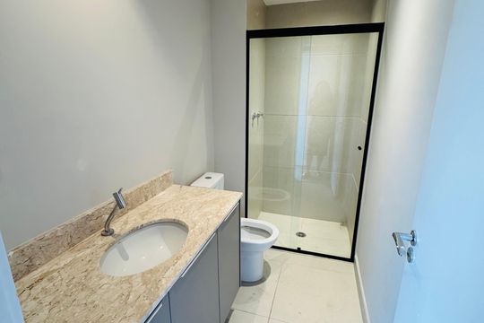 Banheiro de apartamento para alugar com 3 quartos, 110m² em Barra Funda, São Paulo