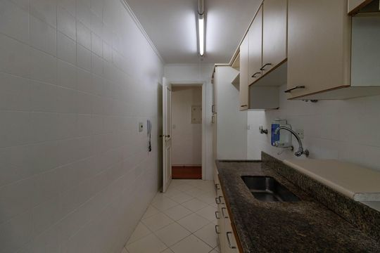 Cozinha de apartamento à venda com 2 quartos, 64m² em Perdizes, São Paulo