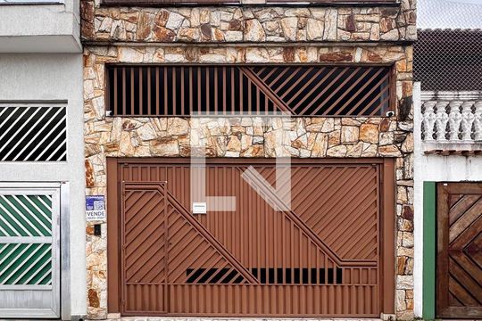 Fachada de casa à venda com 3 quartos, 187m² em Vila Alvinopolis, São Bernardo do Campo