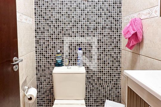 Banheiro de casa à venda com 3 quartos, 187m² em Vila Alvinopolis, São Bernardo do Campo