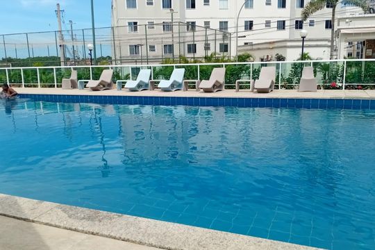 Área comum - Piscina de apartamento para alugar com 2 quartos, 46m² em Jardim das Margaridas, Salvador