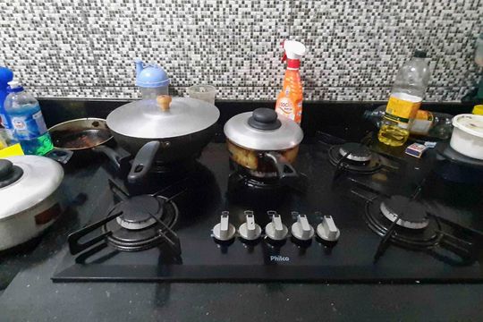 Cozinha de apartamento à venda com 2 quartos, 47m² em Jardim do Lago, Osasco