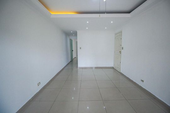Casa à venda com 3 quartos, 175m² em Jardim Colombo, São Paulo