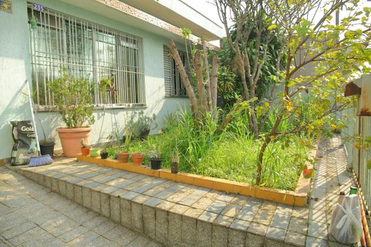 Jardim/Garagem  de casa à venda com 3 quartos, 220m² em Vila Planalto, São Bernardo do Campo