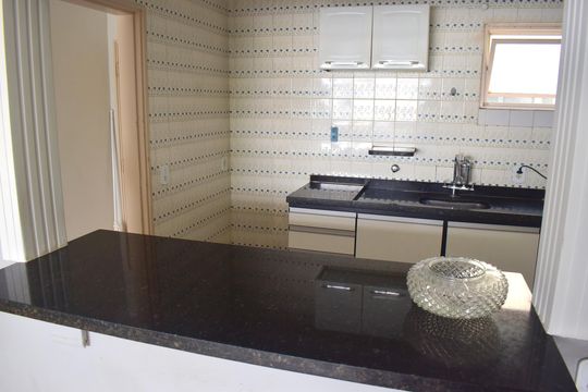 Cozinha de apartamento para alugar com 1 quarto, 50m² em Jardim Paulista, Ribeirão Preto