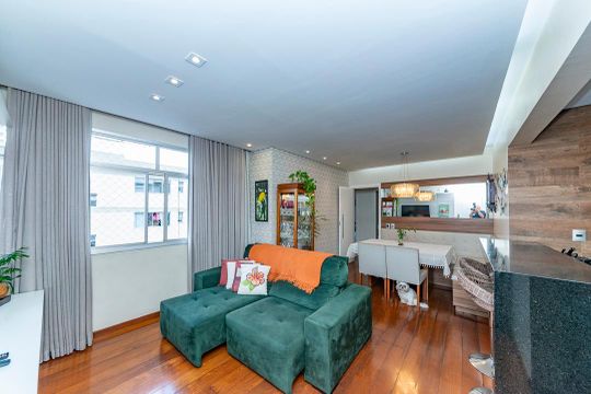 Apartamento à venda com 3 quartos, 105m² em Barroca, Belo Horizonte