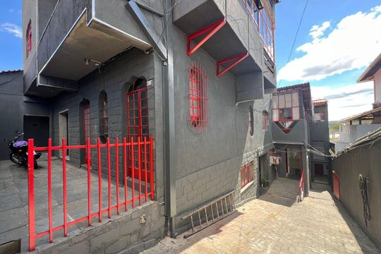 Fachada de apartamento para alugar com 1 quarto, 18m² em Canaa, Belo Horizonte