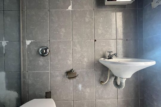 Banheiro de apartamento para alugar com 1 quarto, 18m² em Canaa, Belo Horizonte