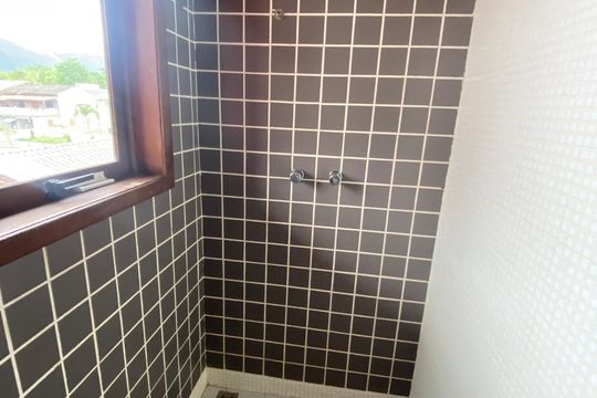 Banheiro de kitnet/studio para alugar com 1 quarto, 30m² em Canaa, Belo Horizonte