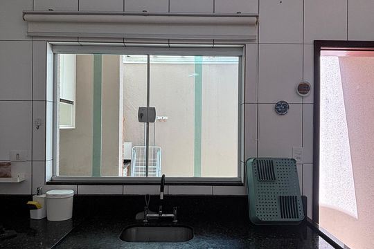 Cozinha de casa à venda com 3 quartos, 126m² em Vila Camilópolis, Santo André