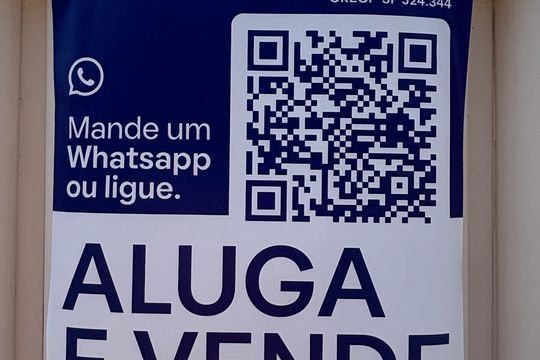 Fachada de casa à venda com 3 quartos, 126m² em Vila Camilópolis, Santo André