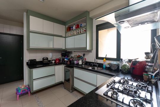 Cozinha de apartamento à venda com 3 quartos, 158m² em Perdizes, São Paulo