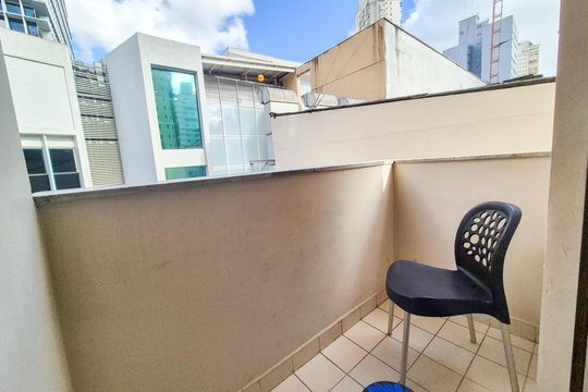 Varanda de apartamento à venda com 1 quarto, 40m² em Santa Cecilia, São Paulo