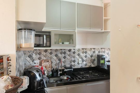 Cozinha de apartamento à venda com 2 quartos, 52m² em Jardim Aurelia, Campinas