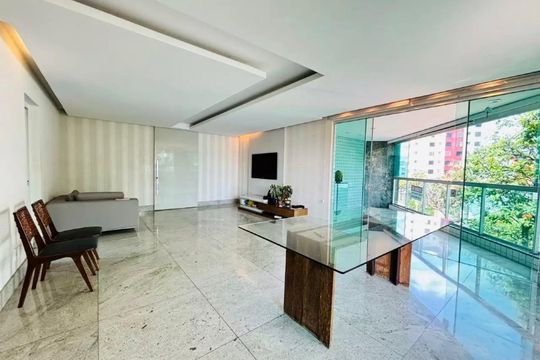 Apartamento para alugar com 4 quartos, 190m² em Pampulha, Belo Horizonte