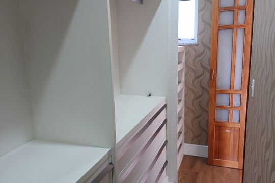 Closet de casa à venda com 3 quartos, 160m² em Vila Alpina, São Paulo