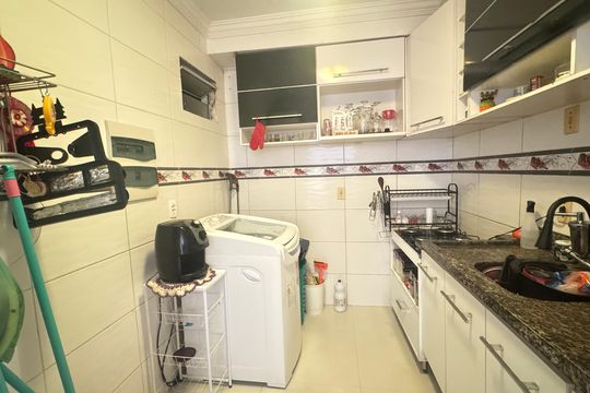 Apartamento para alugar com 1 quarto, 72m² em Jardim das Margaridas, Salvador
