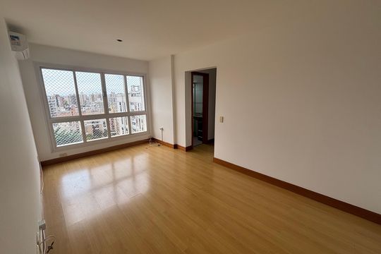 Apartamento à venda com 2 quartos, 50m² em Boa Vista, Porto Alegre