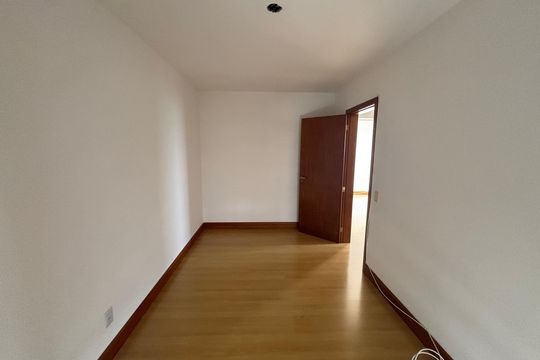 Quarto 1 de apartamento à venda com 2 quartos, 50m² em Boa Vista, Porto Alegre