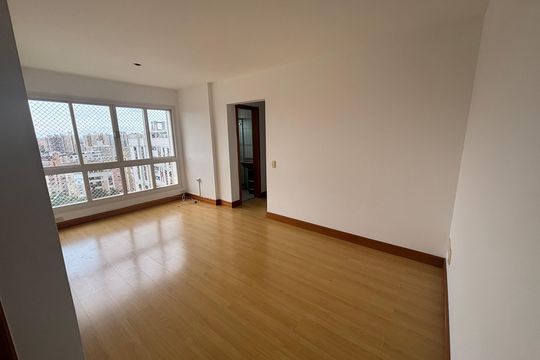 Sala de apartamento à venda com 2 quartos, 50m² em Boa Vista, Porto Alegre