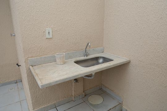 Apartamento para alugar com 2 quartos, 100m² em Setor Negrão de Lima, Goiânia