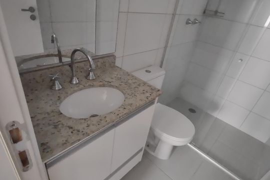 Banheiro da Suíte 2 de apartamento para alugar com 2 quartos, 75m² em Barcelona, São Caetano do Sul