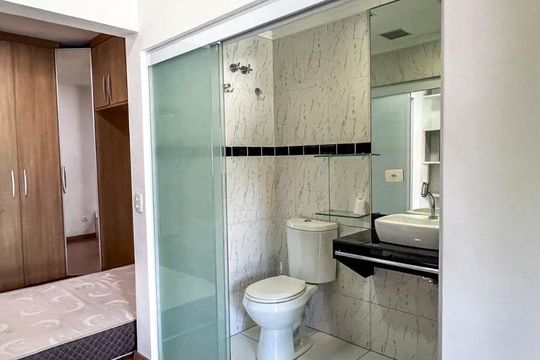 Banheiro de casa à venda com 4 quartos, 324m² em Nossa Senhora do O, São Paulo