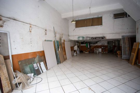 Garagem de casa para alugar com 2 quartos, 290m² em Taboão, Diadema