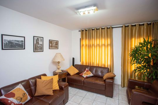 Sala Casa 1 de casa para alugar com 2 quartos, 290m² em Taboão, Diadema