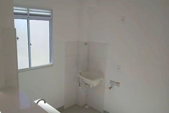 Banheiro de apartamento para alugar com 2 quartos, 55m² em Barra, Salvador