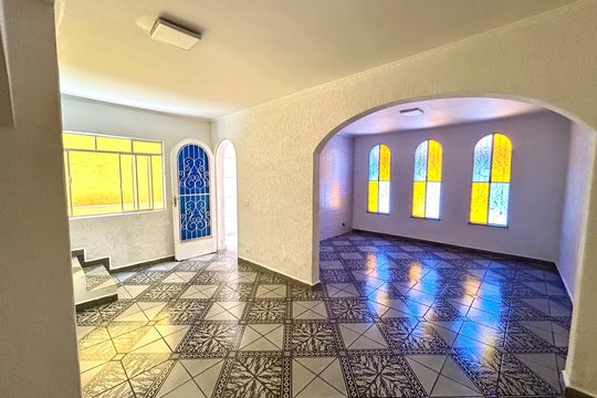 Casa à venda com 3 quartos, 180m² em Jardim Nova Ipanema, Guarulhos