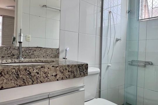 banho de apartamento à venda com 3 quartos, 77m² em Dona Clara, Belo Horizonte