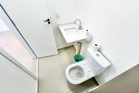 Banheiro de apartamento à venda com 2 quartos, 63m² em Santana, São Paulo