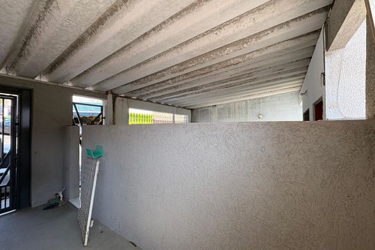 Garagem de casa à venda com 4 quartos, 140m² em Chácara Inglesa, São Paulo