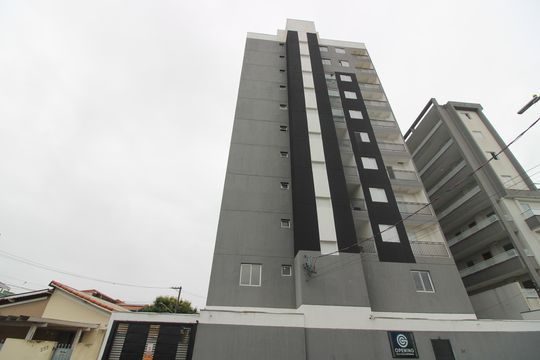 Fachada de apartamento para alugar com 1 quarto, 32m² em Vila Guilhermina, São Paulo