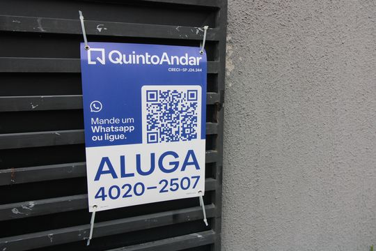 Placa de apartamento para alugar com 1 quarto, 32m² em Vila Guilhermina, São Paulo