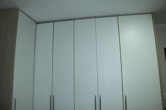 Casa de Condomínio para alugar com 3 quartos, 262m² em Jardim Indaia, Embu das Artes